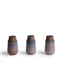 Neck Vase in Wire-Combed Opal Pacific / Buckwheat / Brick