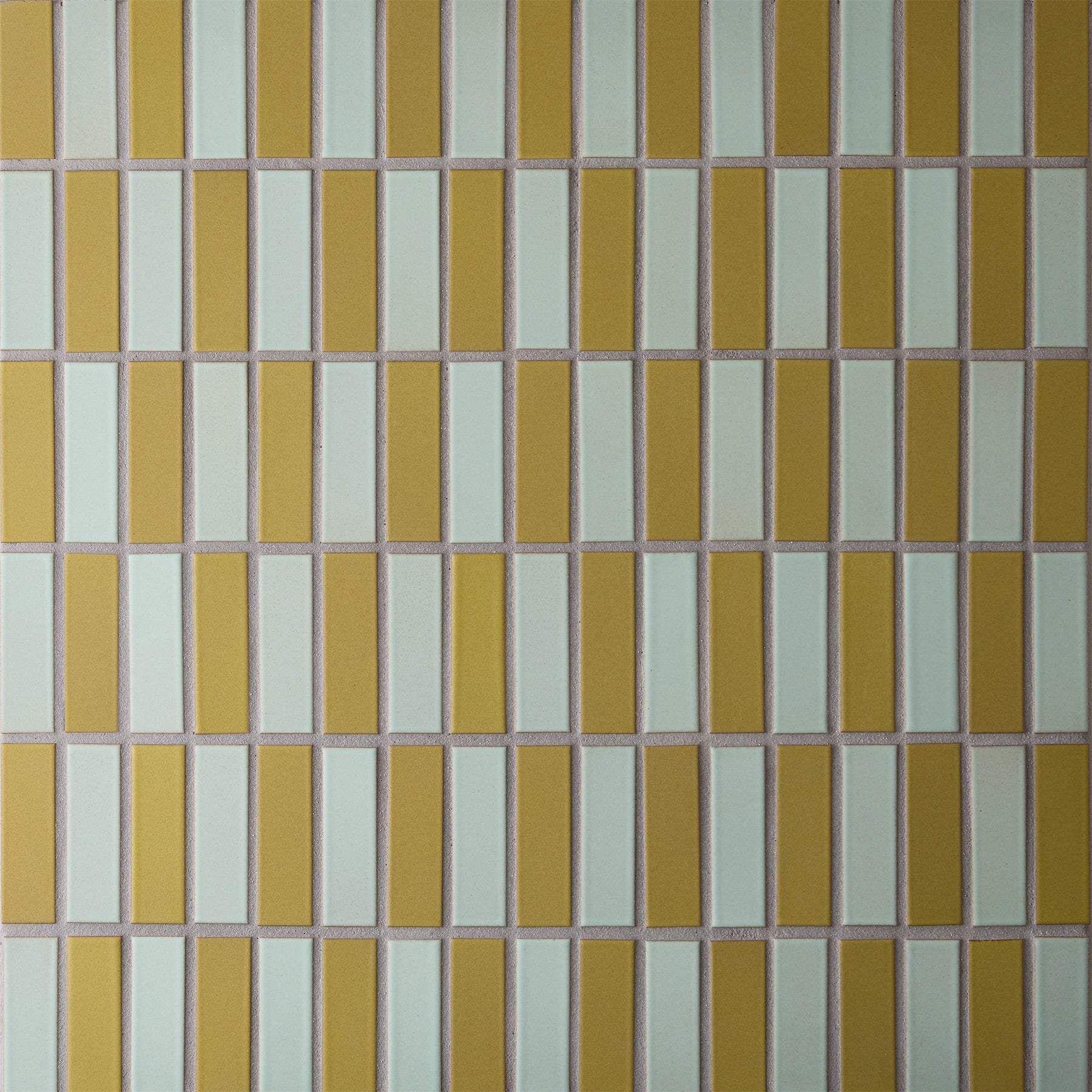 M122 Sample in Myrtle Green