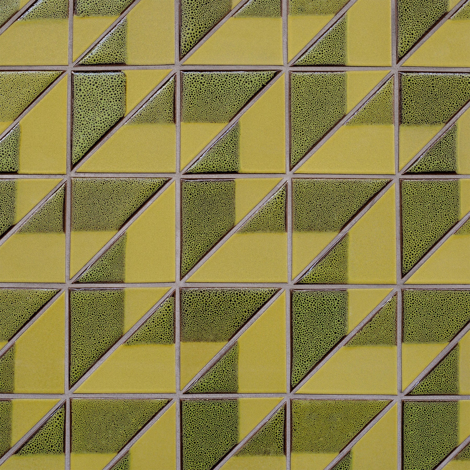 DG14 Sample in Ochre Blend Triangles