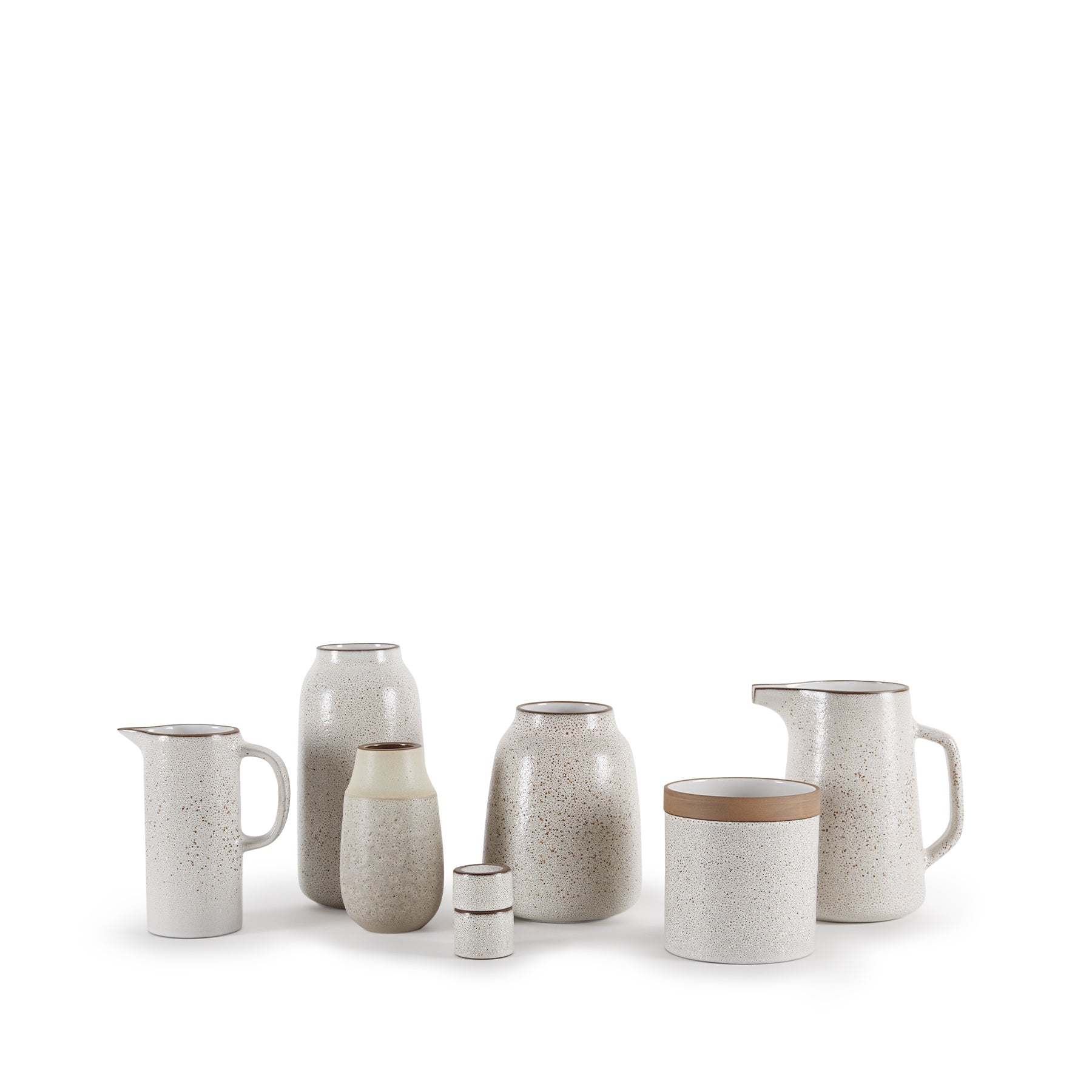 Neck Vase in Vanilla Bean and Matte Brown