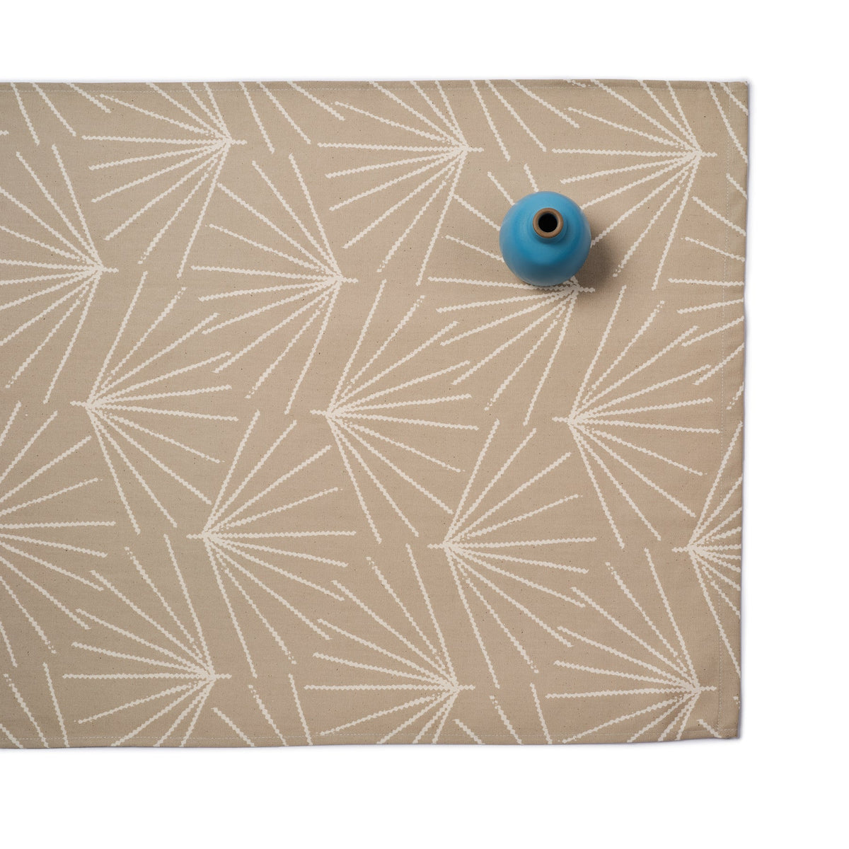 Palmetto Runner in Sand